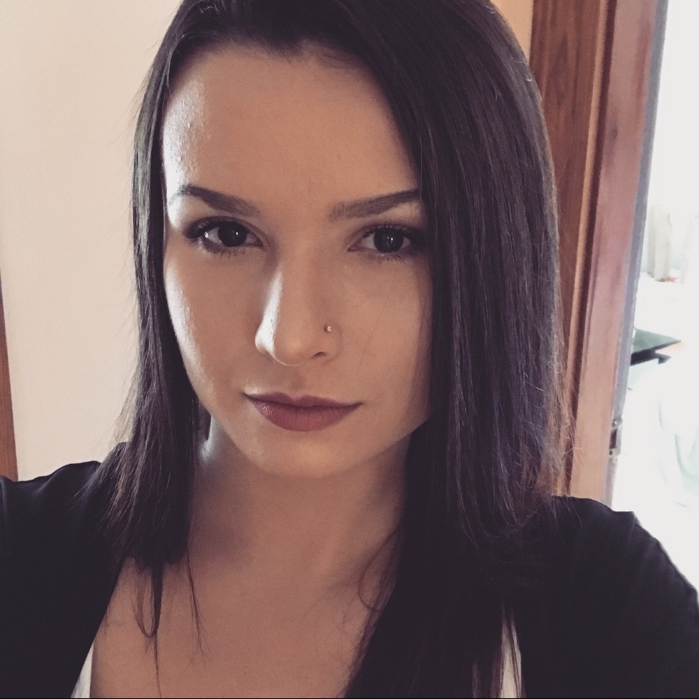 Meet your Posher, Alanna